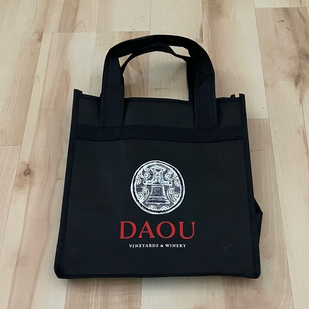 Reusable Black Daou Vineyards and Winery Wine Bag
